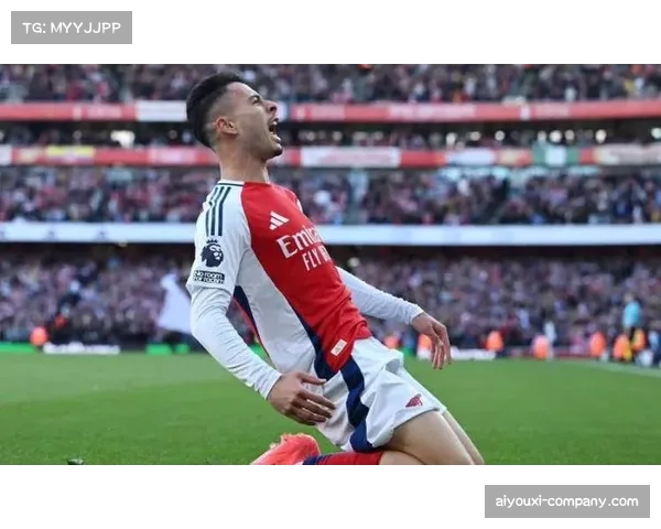 厄德高替补登场送精妙直塞,助攻哲凯赖什锁定四比一比分